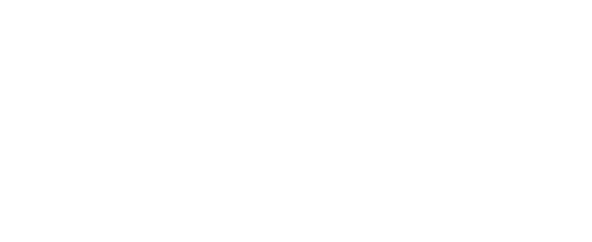 花と緑に包まれた森緑の独立型チャペル